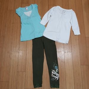 Girls 2 Tops & 1 Pain of Leggings Size 7 & 7-8